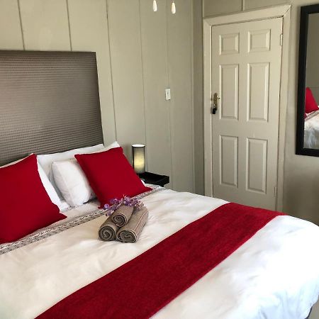 The Lavender Guesthouse Kroonstad Eksteriør billede