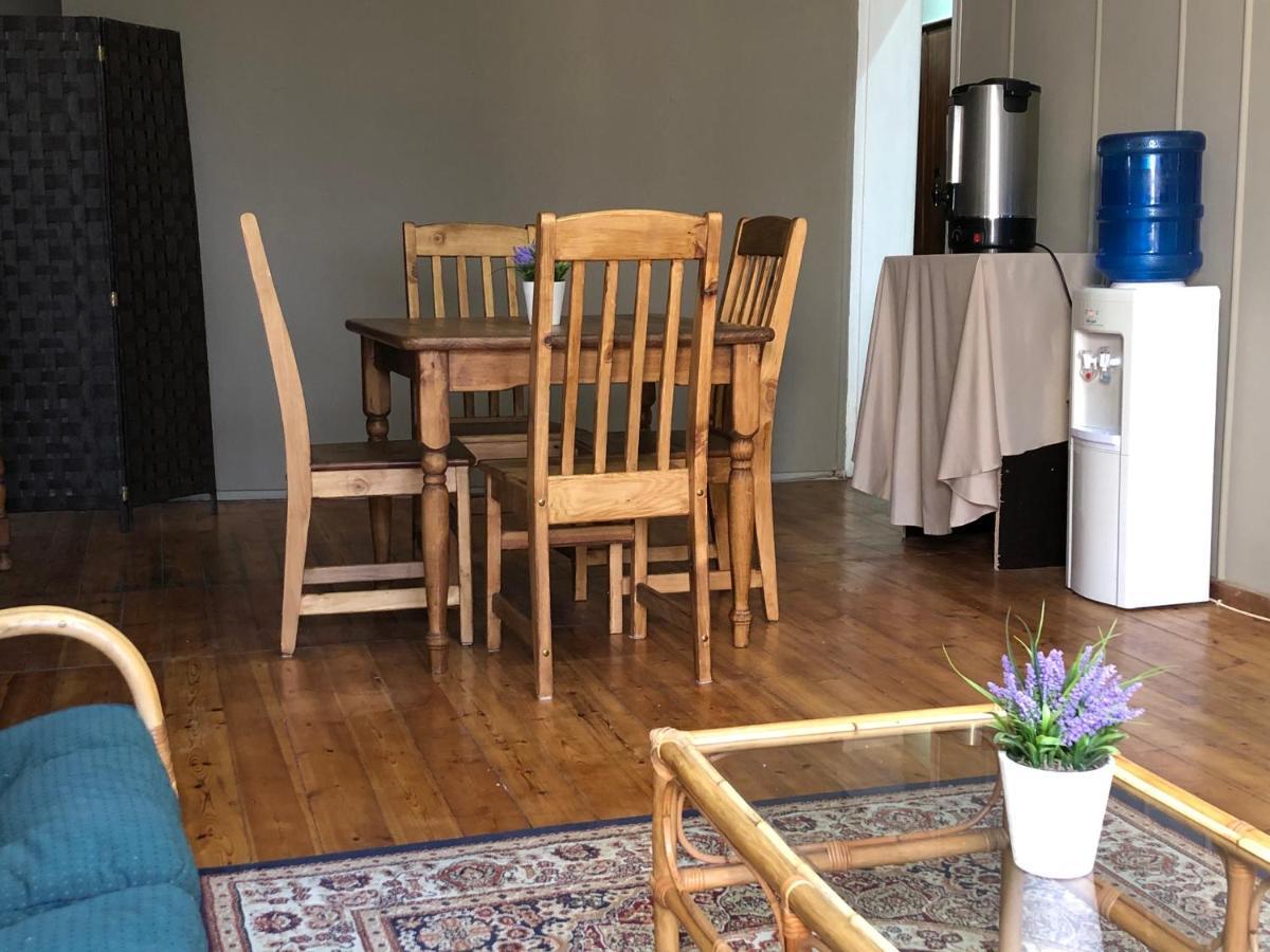 The Lavender Guesthouse Kroonstad Eksteriør billede