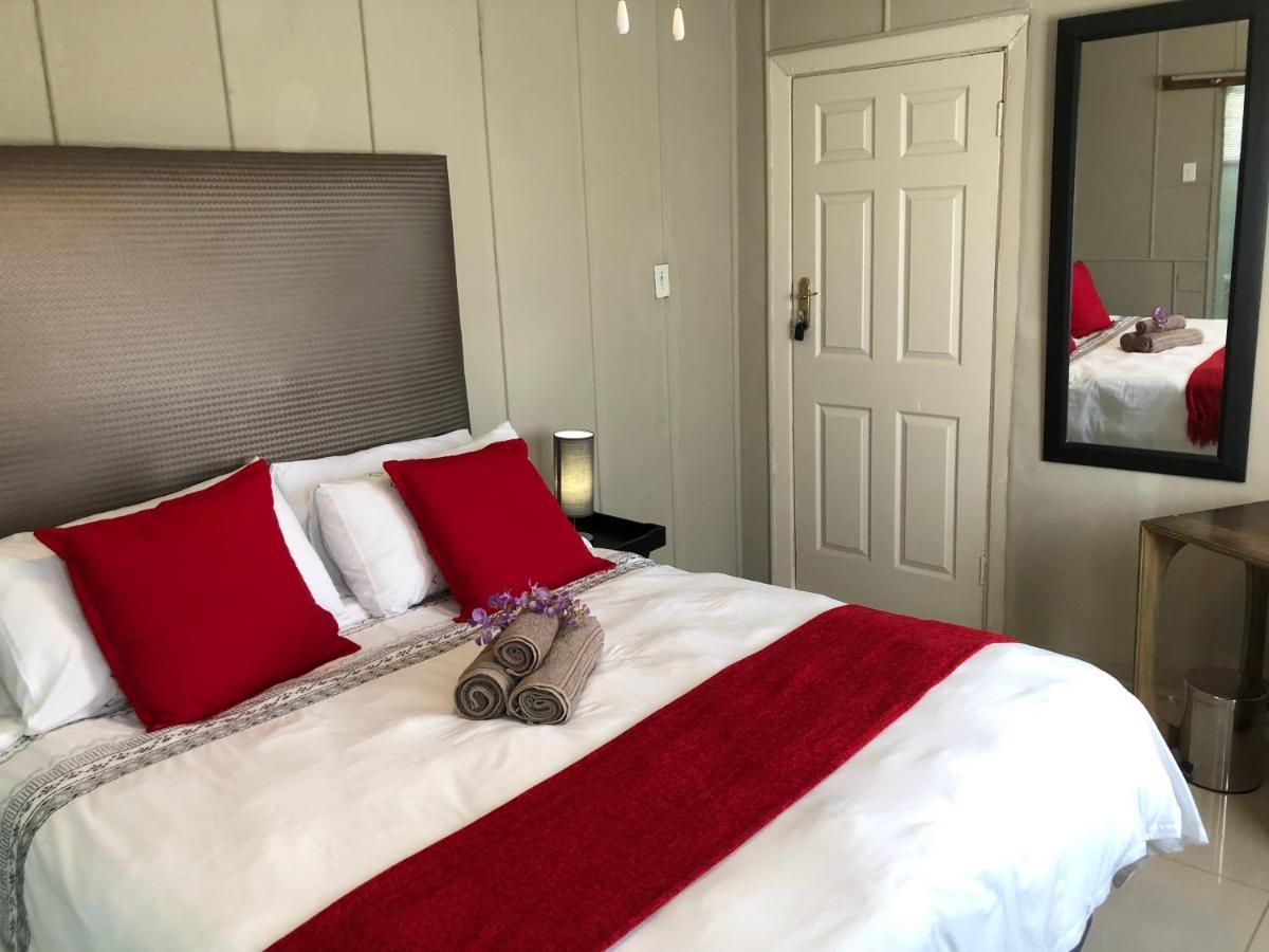 The Lavender Guesthouse Kroonstad Eksteriør billede
