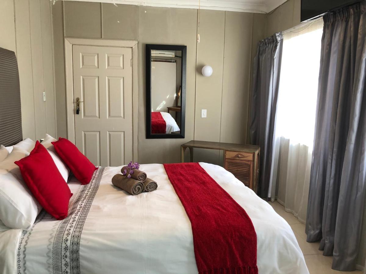 The Lavender Guesthouse Kroonstad Eksteriør billede