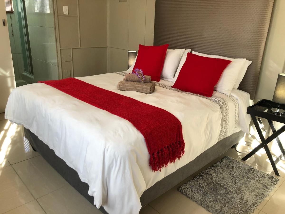 The Lavender Guesthouse Kroonstad Eksteriør billede